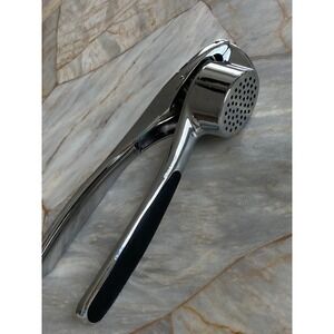 Tower Stainless Steel Garlic Press Chrome Finish Ergonomic Black Grip Handle